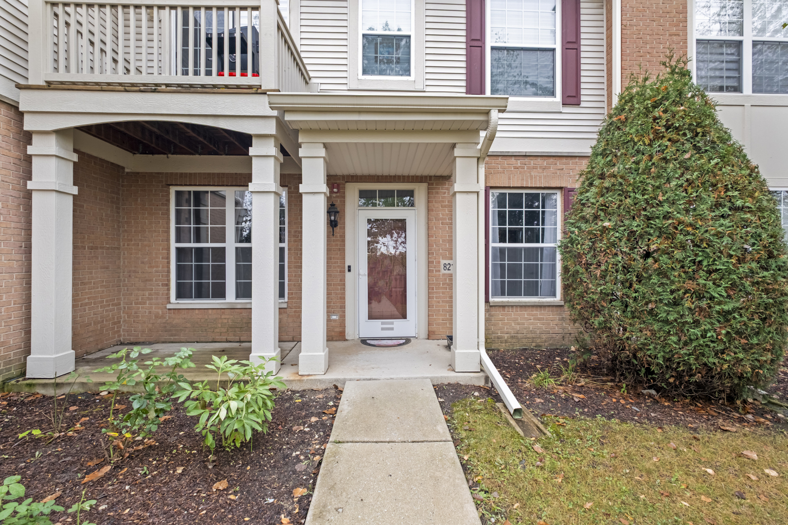 8217 Concord Lane #B, Justice, IL 60458