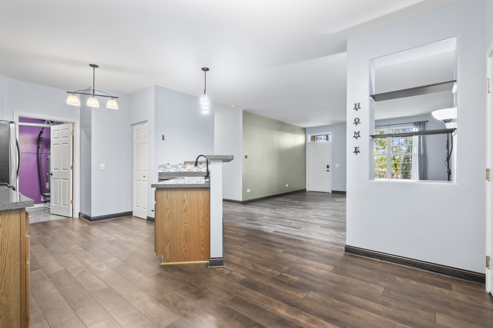 8217 Concord Lane #B, Justice, IL 60458