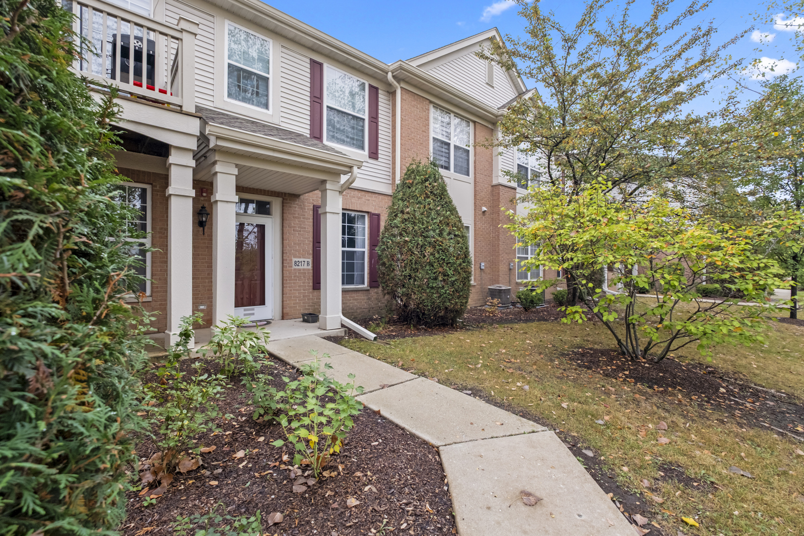 8217 Concord Lane #B, Justice, IL 60458