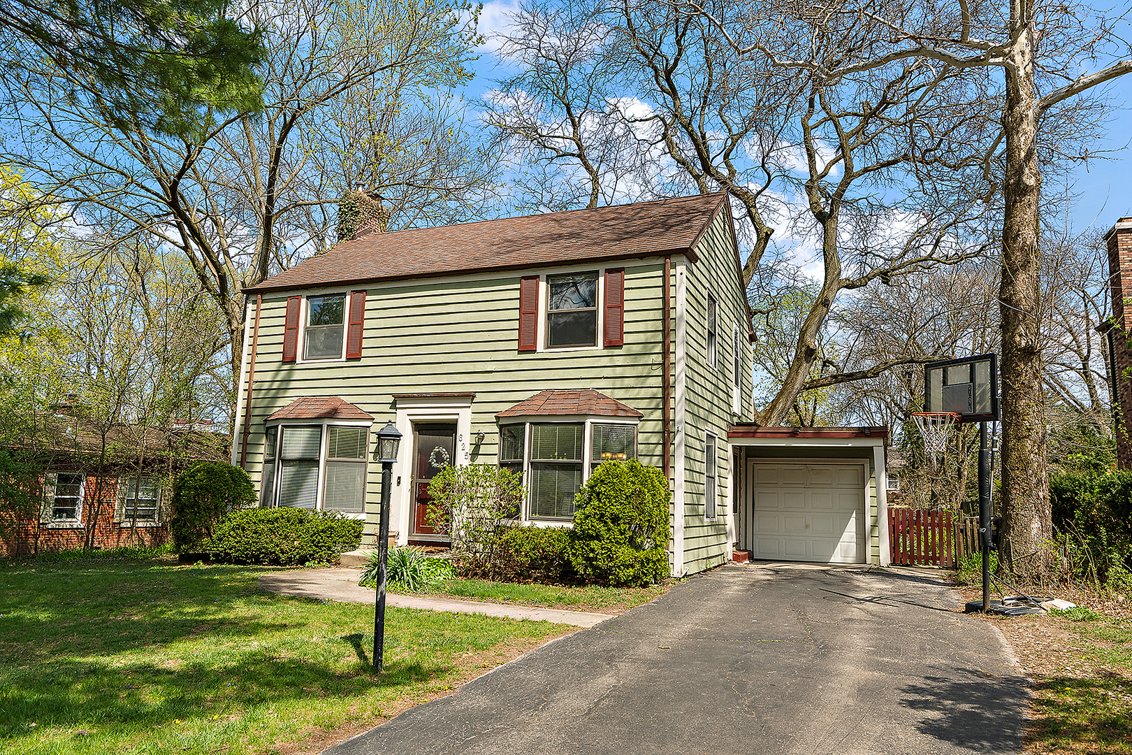 625 Perth Avenue, Flossmoor, IL 60422