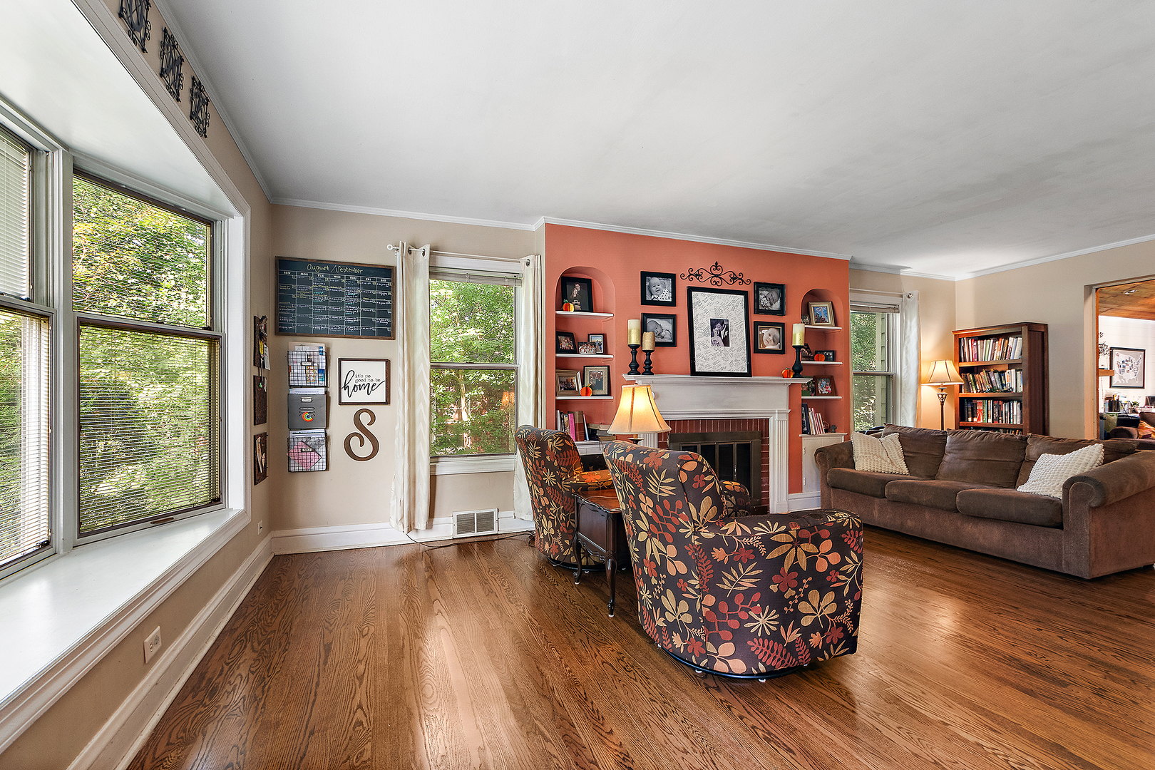 625 Perth Avenue, Flossmoor, IL 60422