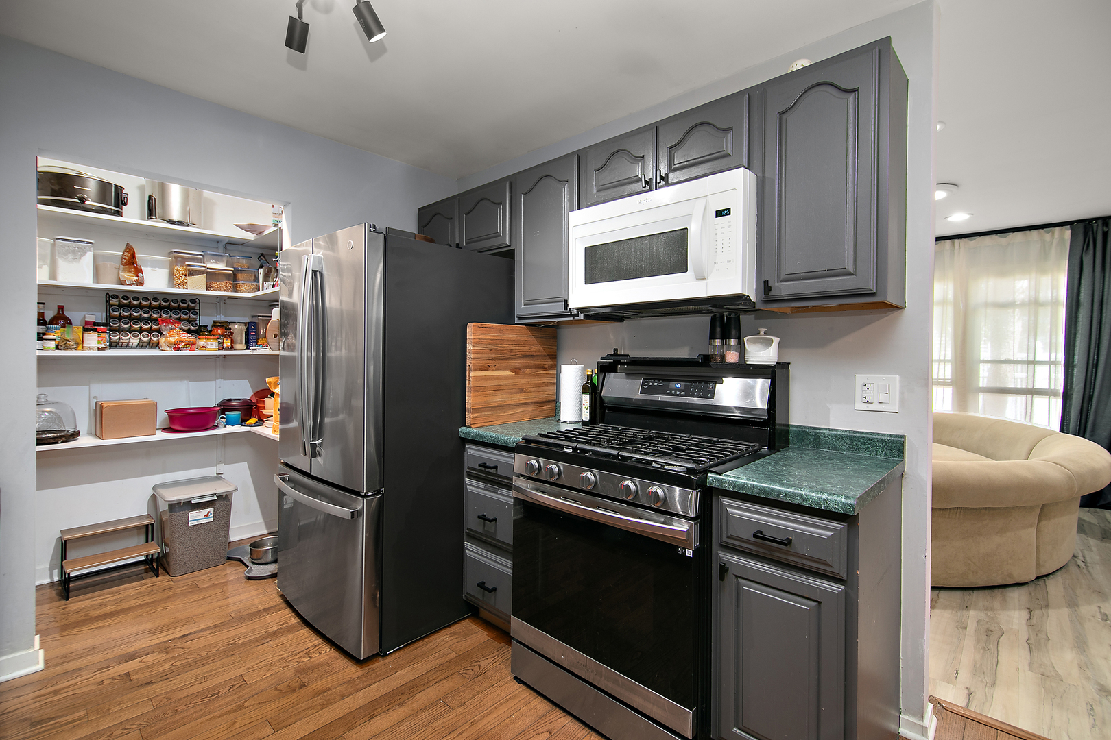 5340 Crescent Lane #C, Oak Forest, IL 60452