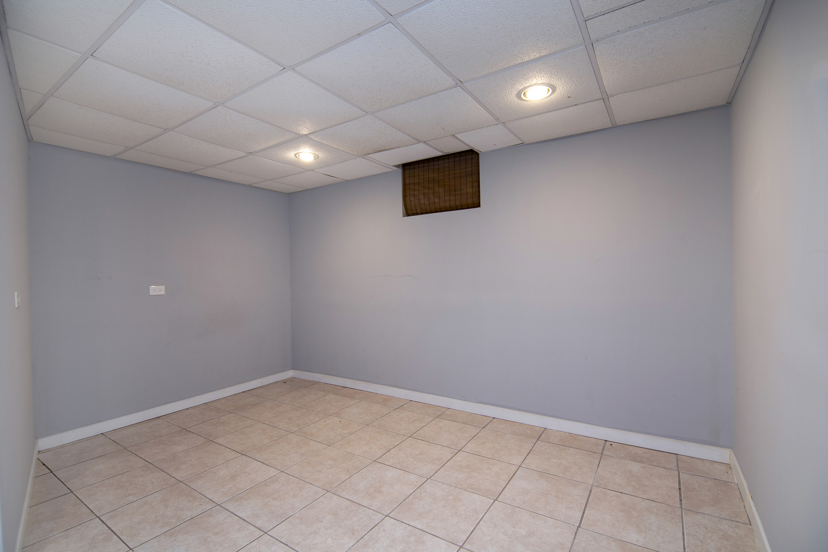 5340 Crescent Lane #C, Oak Forest, IL 60452