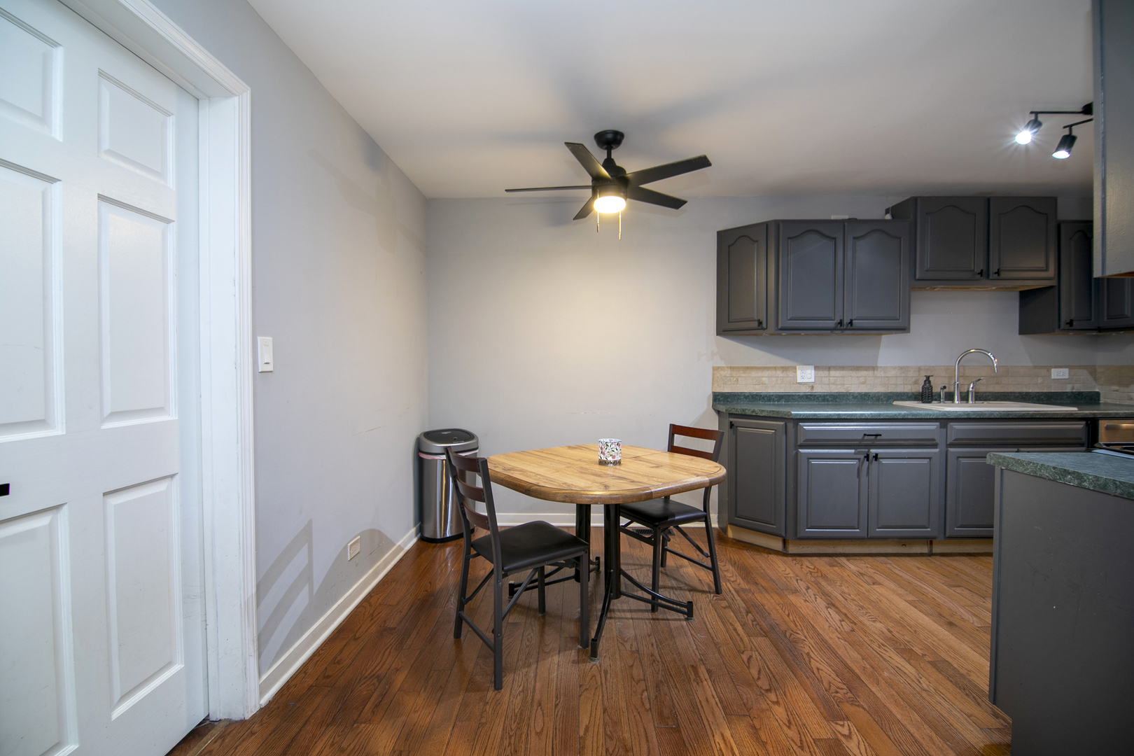 5340 Crescent Lane #C, Oak Forest, IL 60452