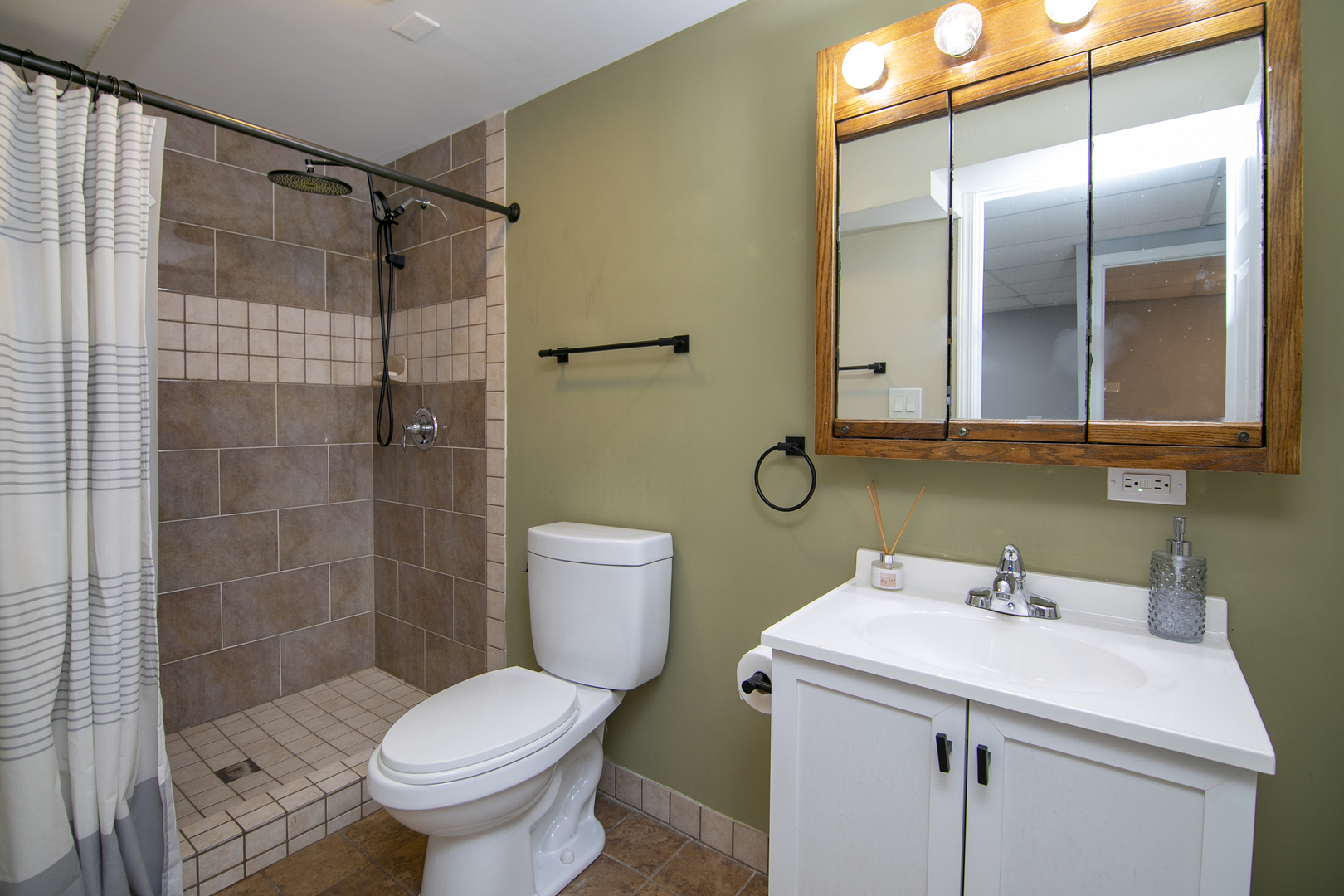 5340 Crescent Lane #C, Oak Forest, IL 60452