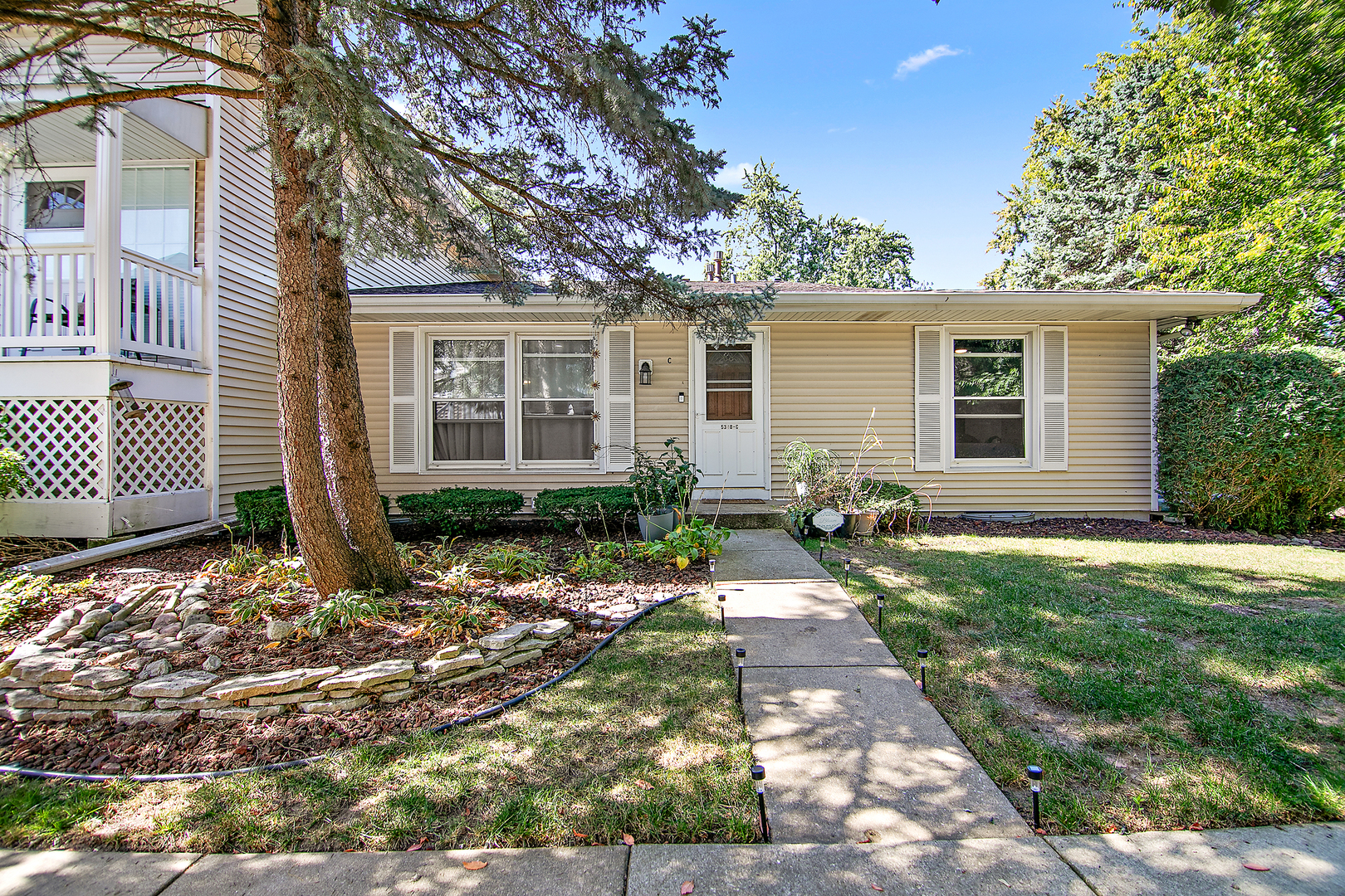 5340 Crescent Lane #C, Oak Forest, IL 60452