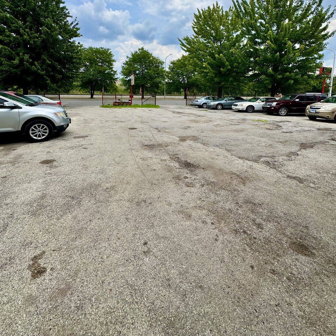 10610 S Vincennes Avenue, Chicago, IL 60643