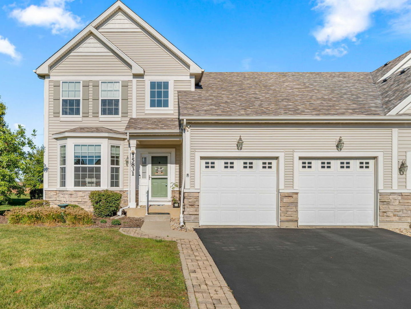 15831 Cove Circle, Plainfield, IL 60544