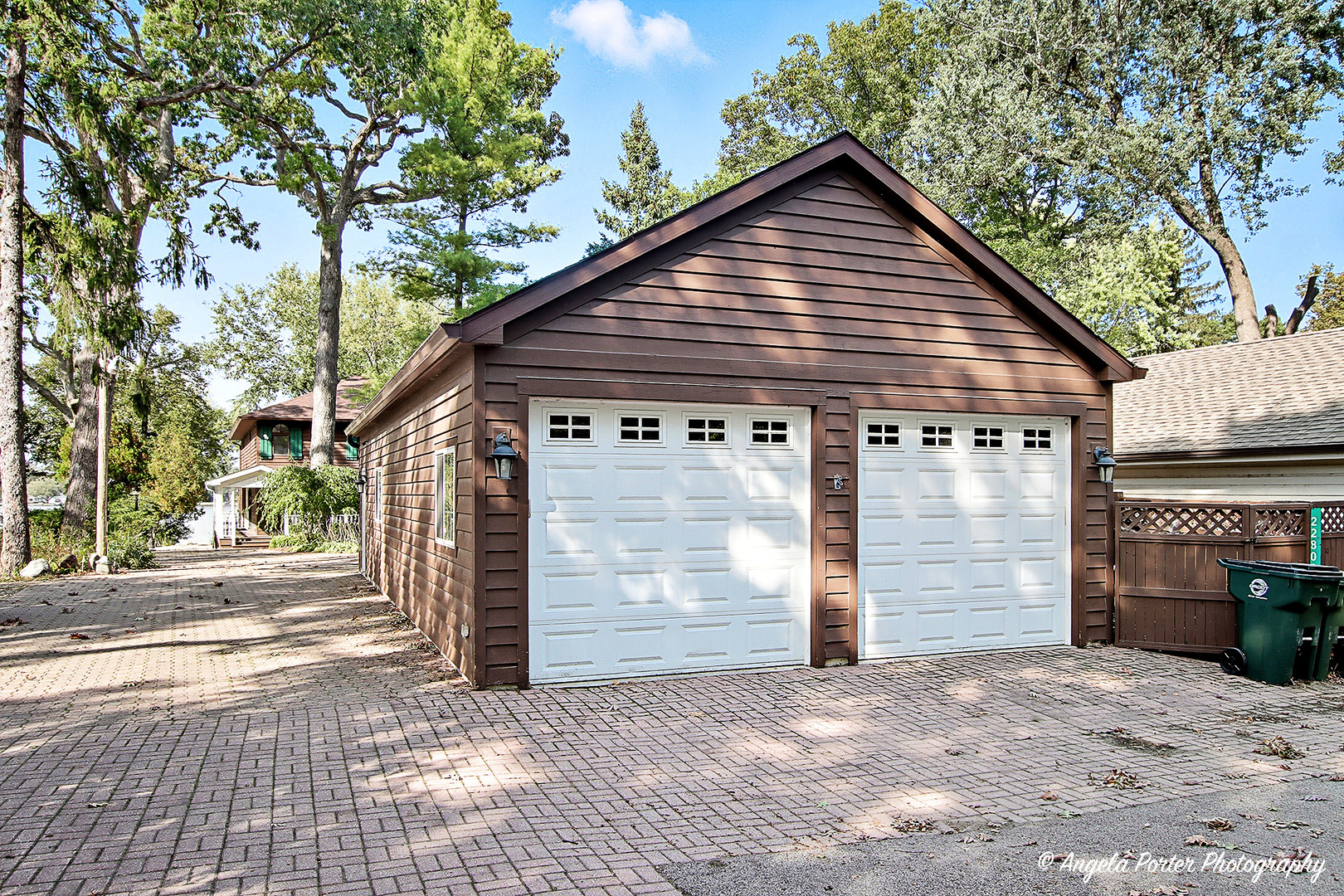 22806 W Loon Lake Boulevard, Antioch, IL 60002