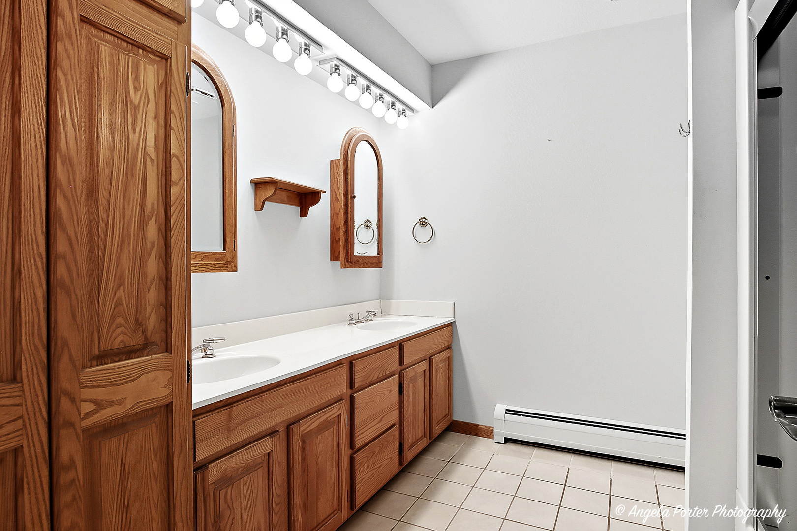 22806 W Loon Lake Boulevard, Antioch, IL 60002