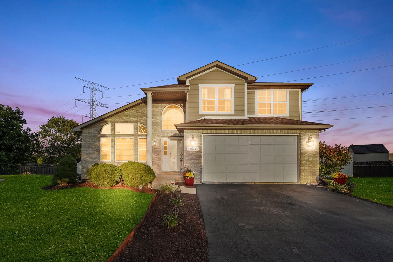 1514 Spring Oaks Drive, Joliet, IL 60431