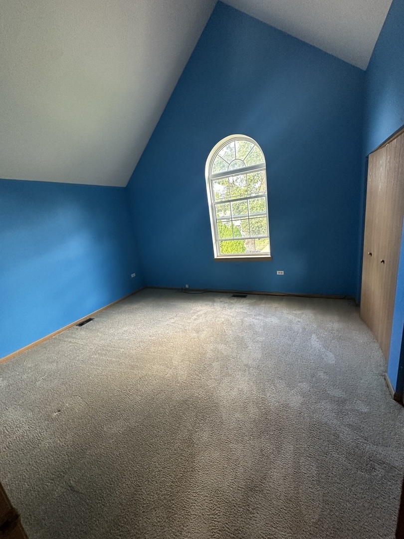 9202 S Lafayette Avenue, Chicago, IL 60620