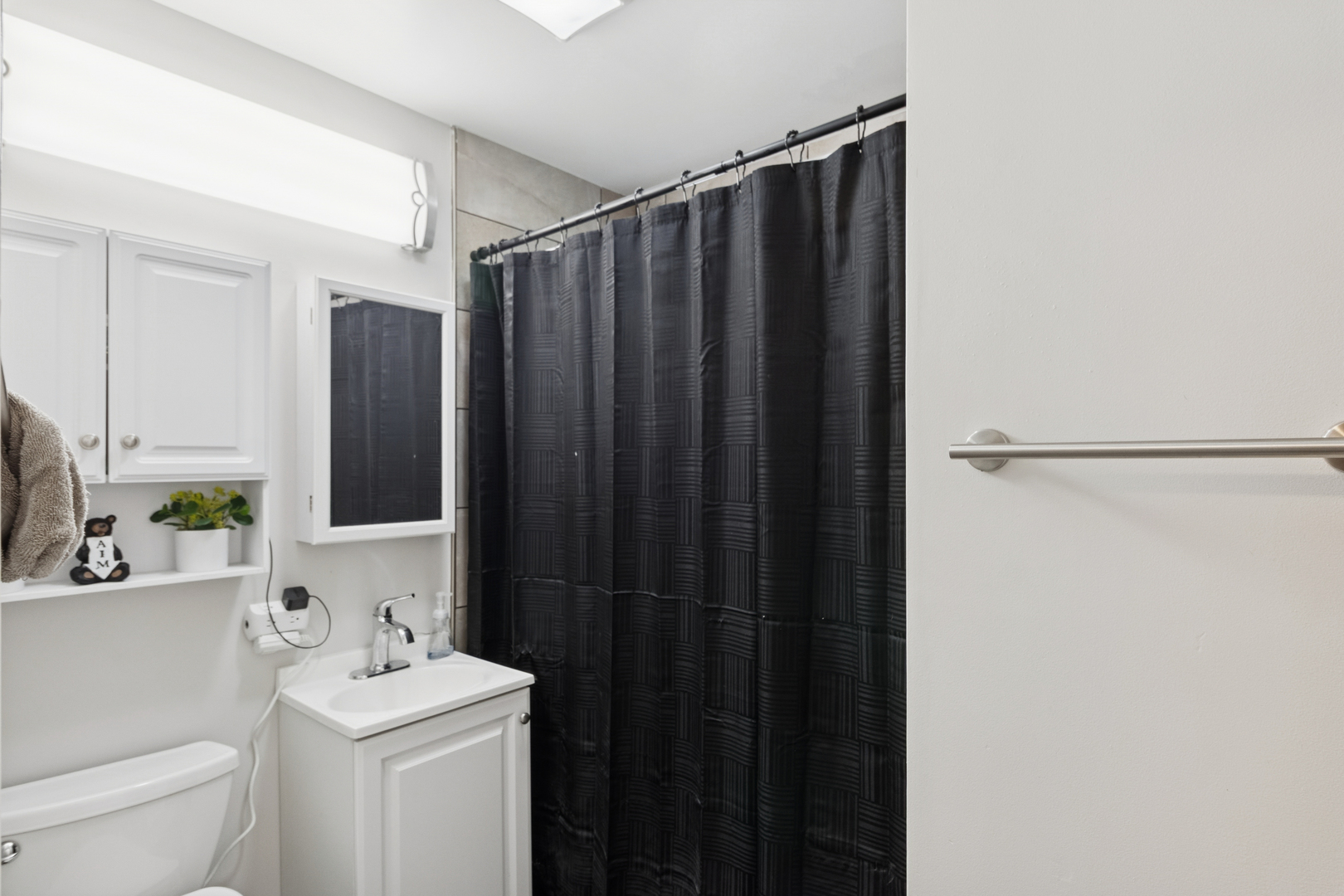 3100 Swallow Lane, Rolling Meadows, IL 60008