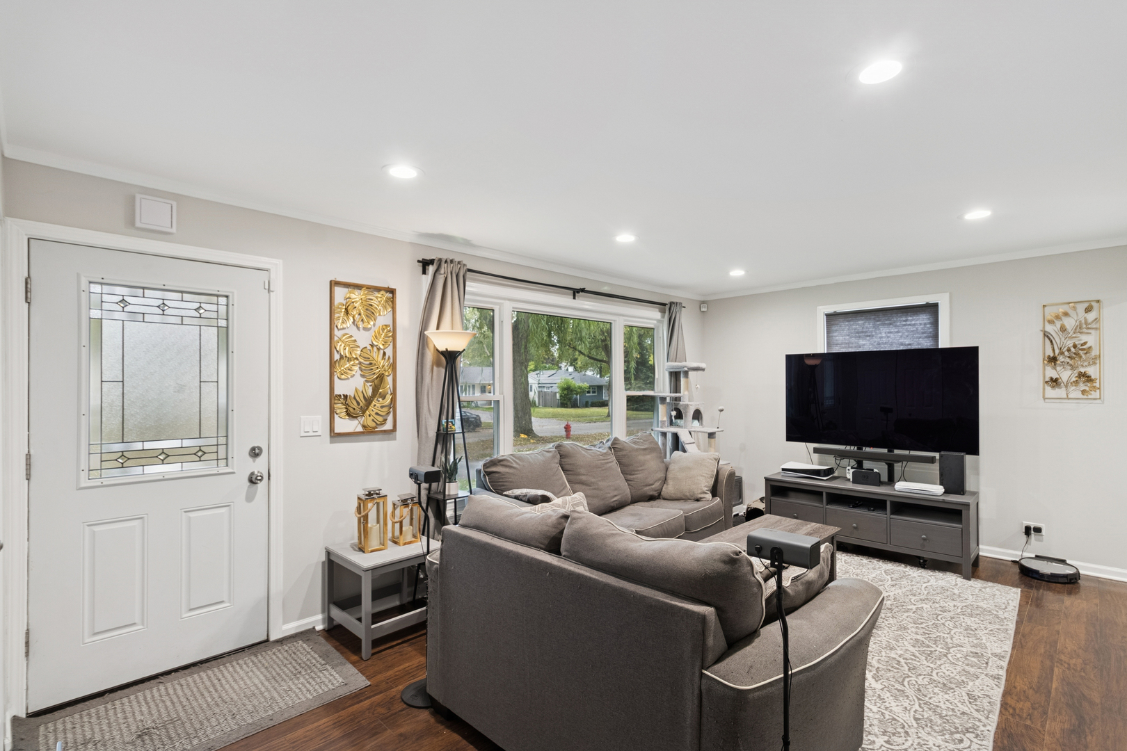 3100 Swallow Lane, Rolling Meadows, IL 60008