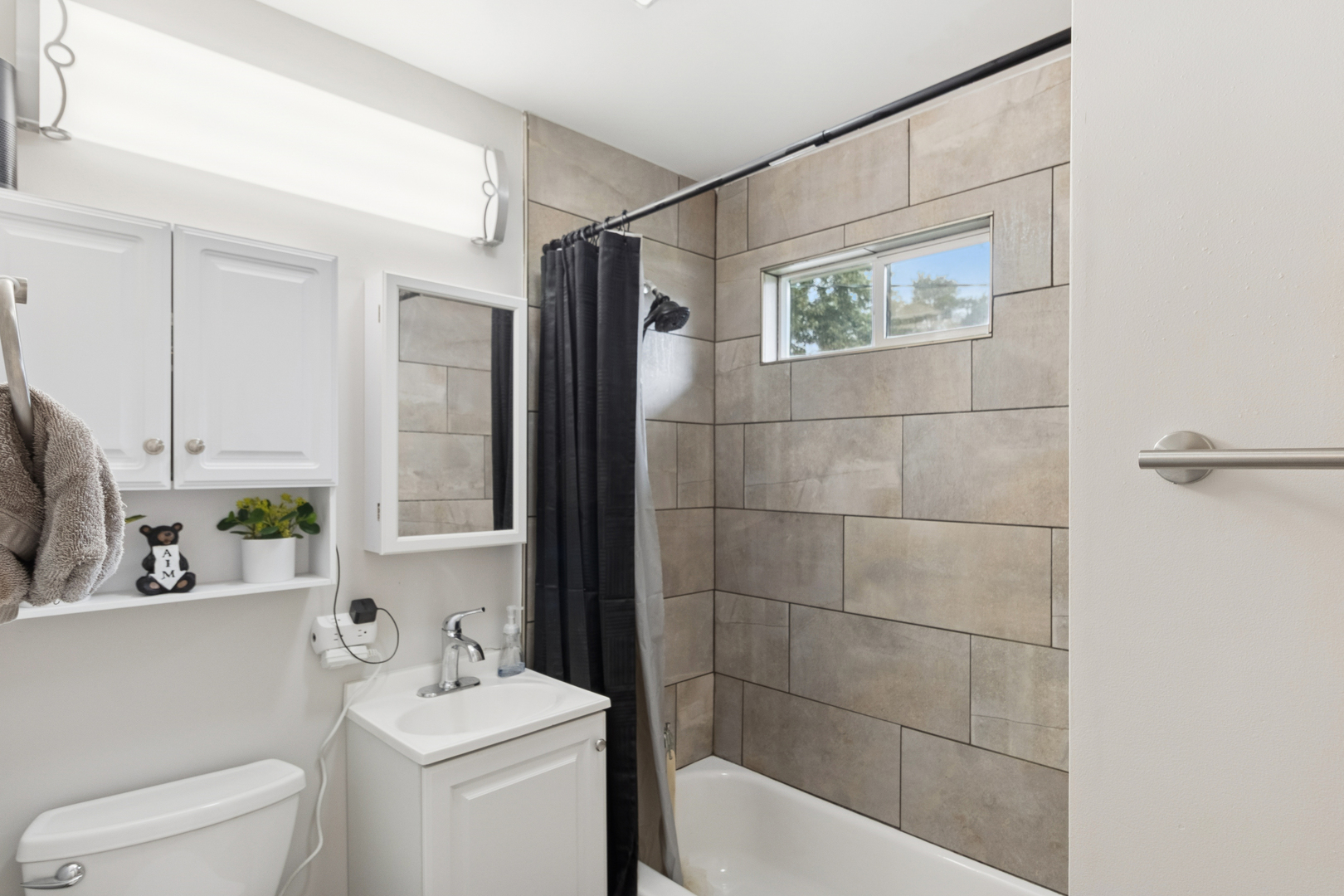 3100 Swallow Lane, Rolling Meadows, IL 60008