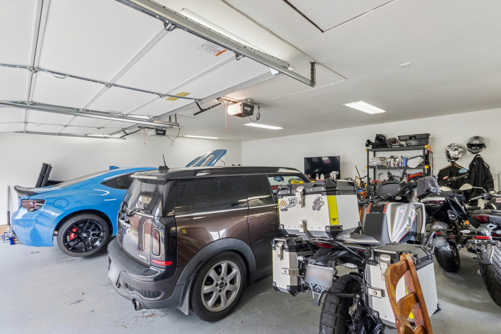 3100 Swallow Lane, Rolling Meadows, IL 60008