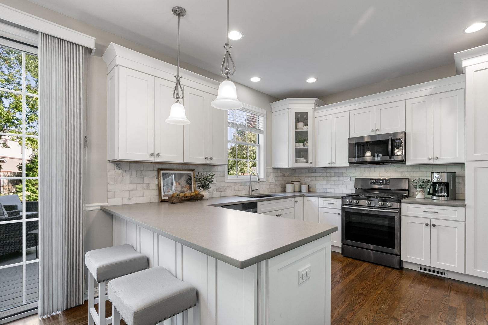 1276 William Drive, Lake Zurich, IL 60047