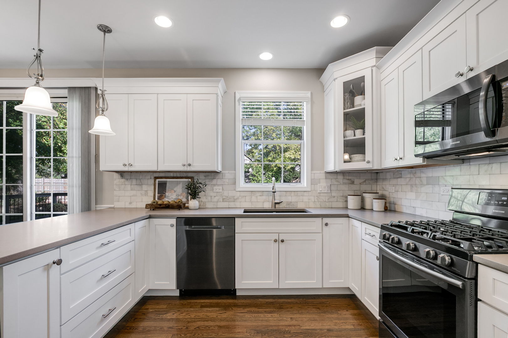 1276 William Drive, Lake Zurich, IL 60047
