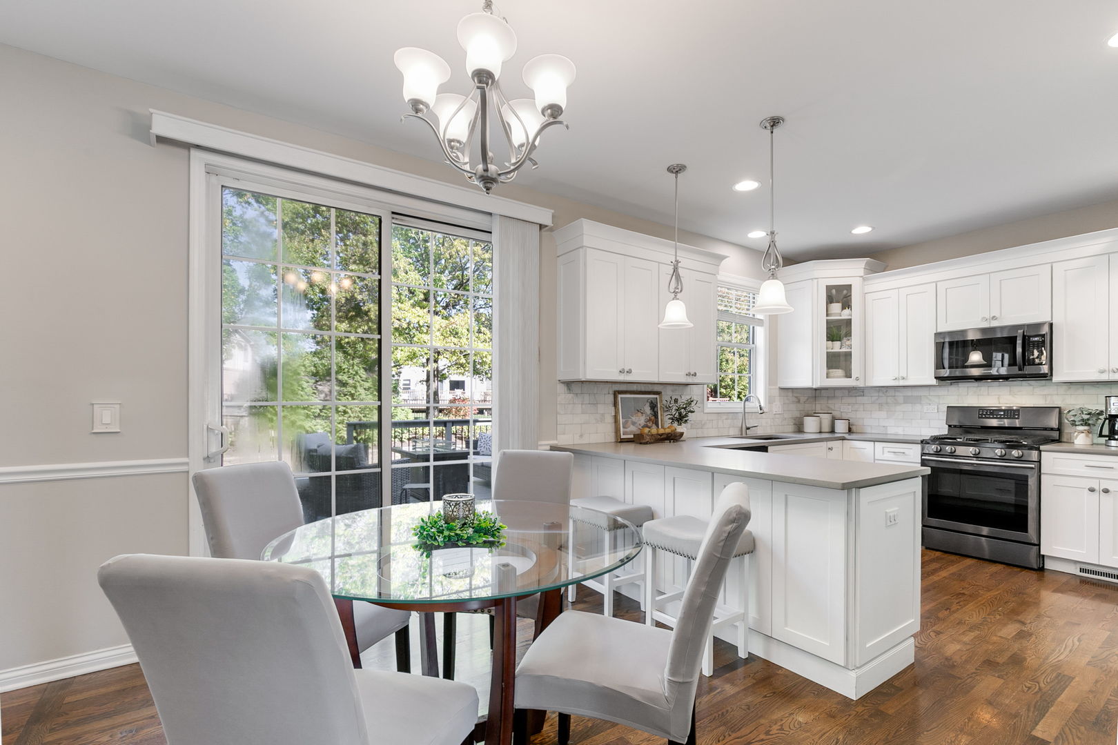 1276 William Drive, Lake Zurich, IL 60047