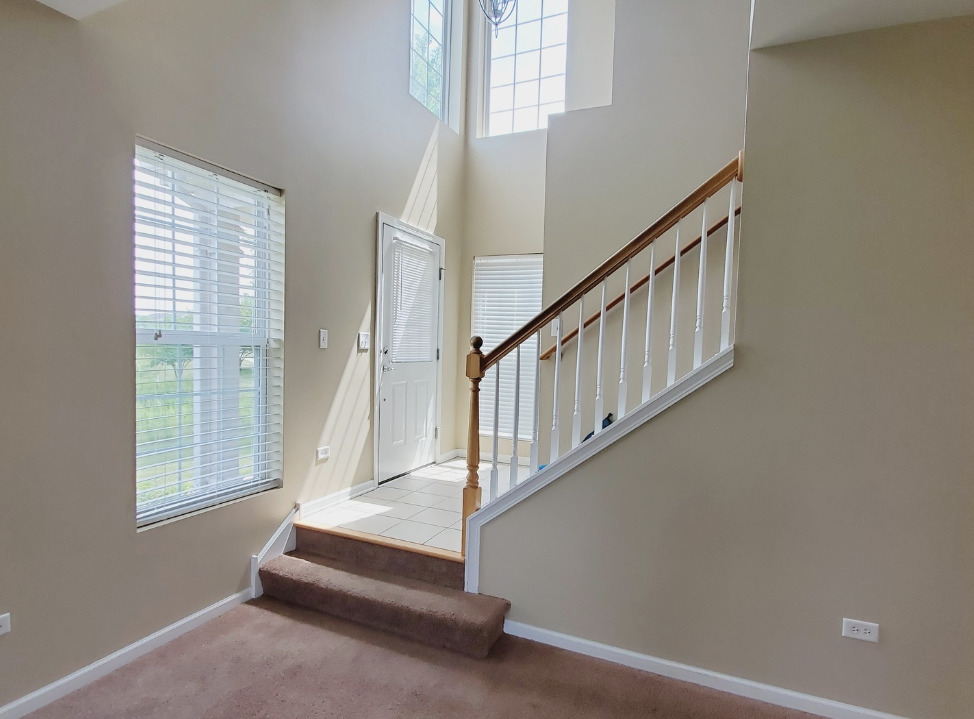 15226 Pinewood Road, Lockport, IL 60441