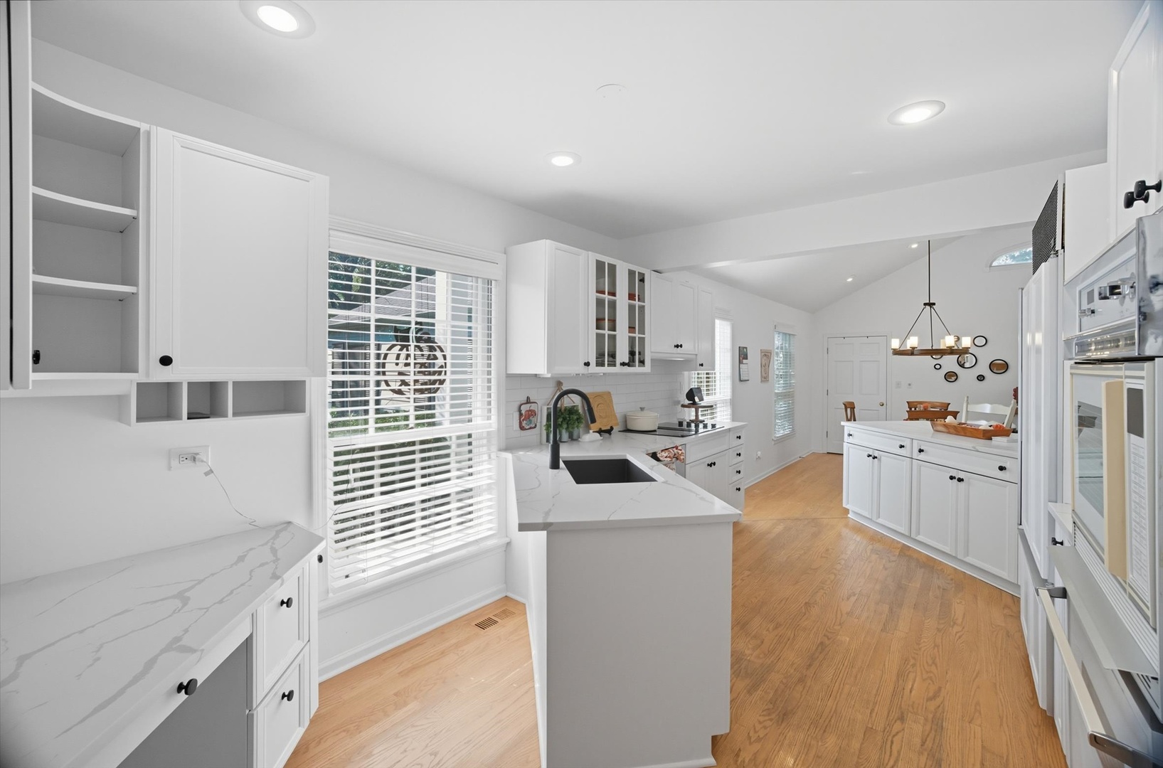 2647 1st Private Road, Flossmoor, IL 60422