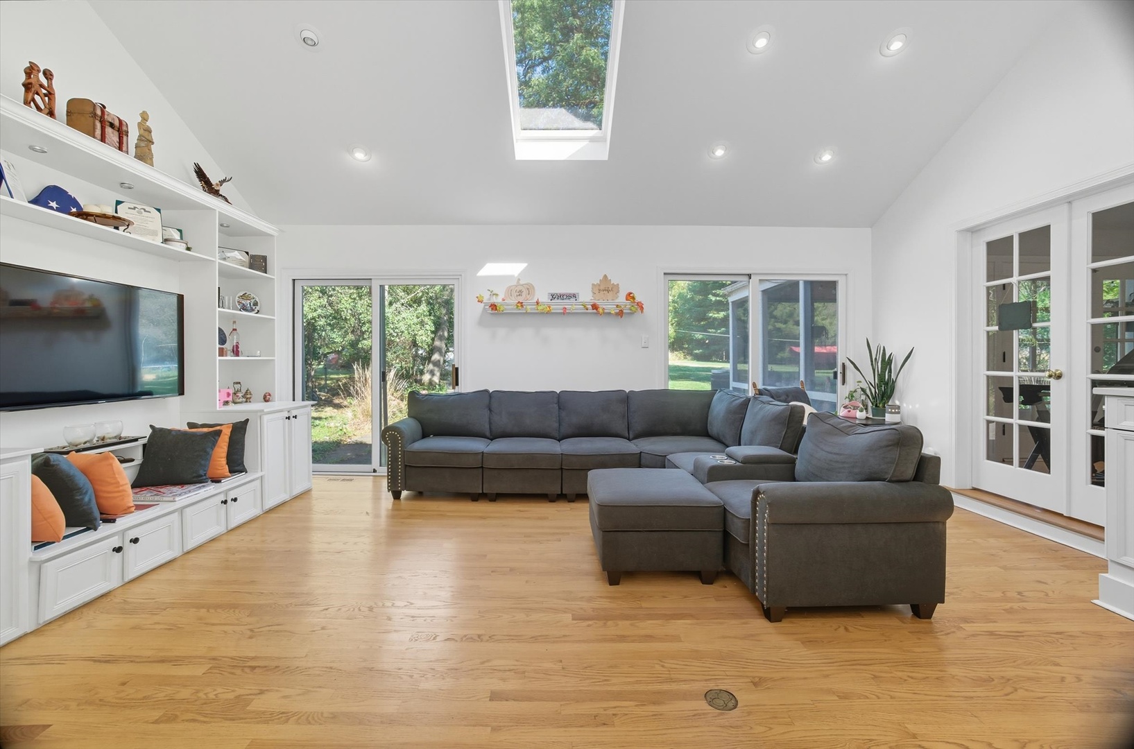 2647 1st Private Road, Flossmoor, IL 60422