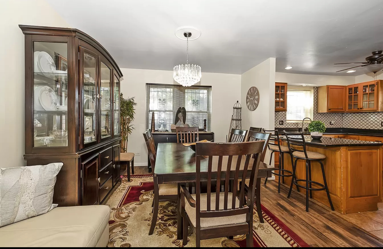 8816 S Constance Avenue, Chicago, IL 60617