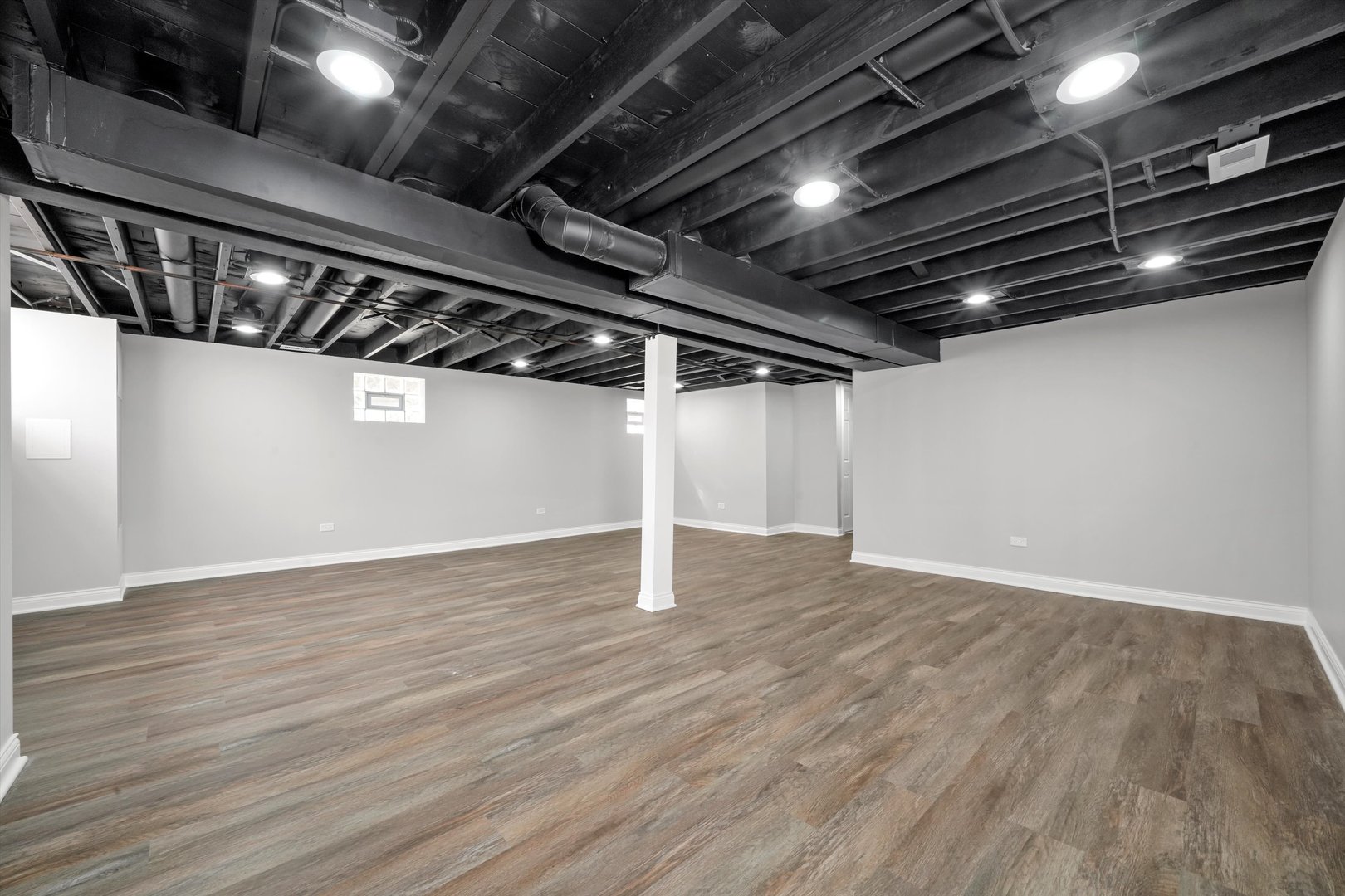 8414 S King Drive, Chicago, IL 60619