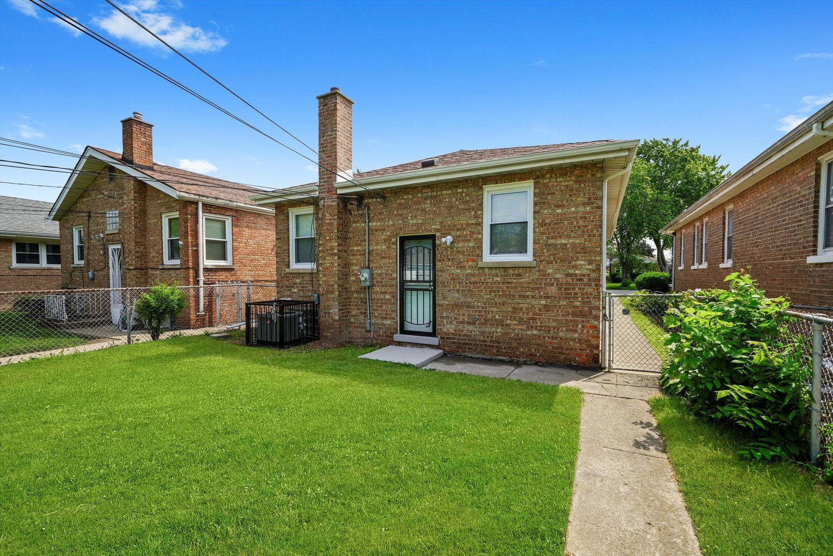 8414 S King Drive, Chicago, IL 60619