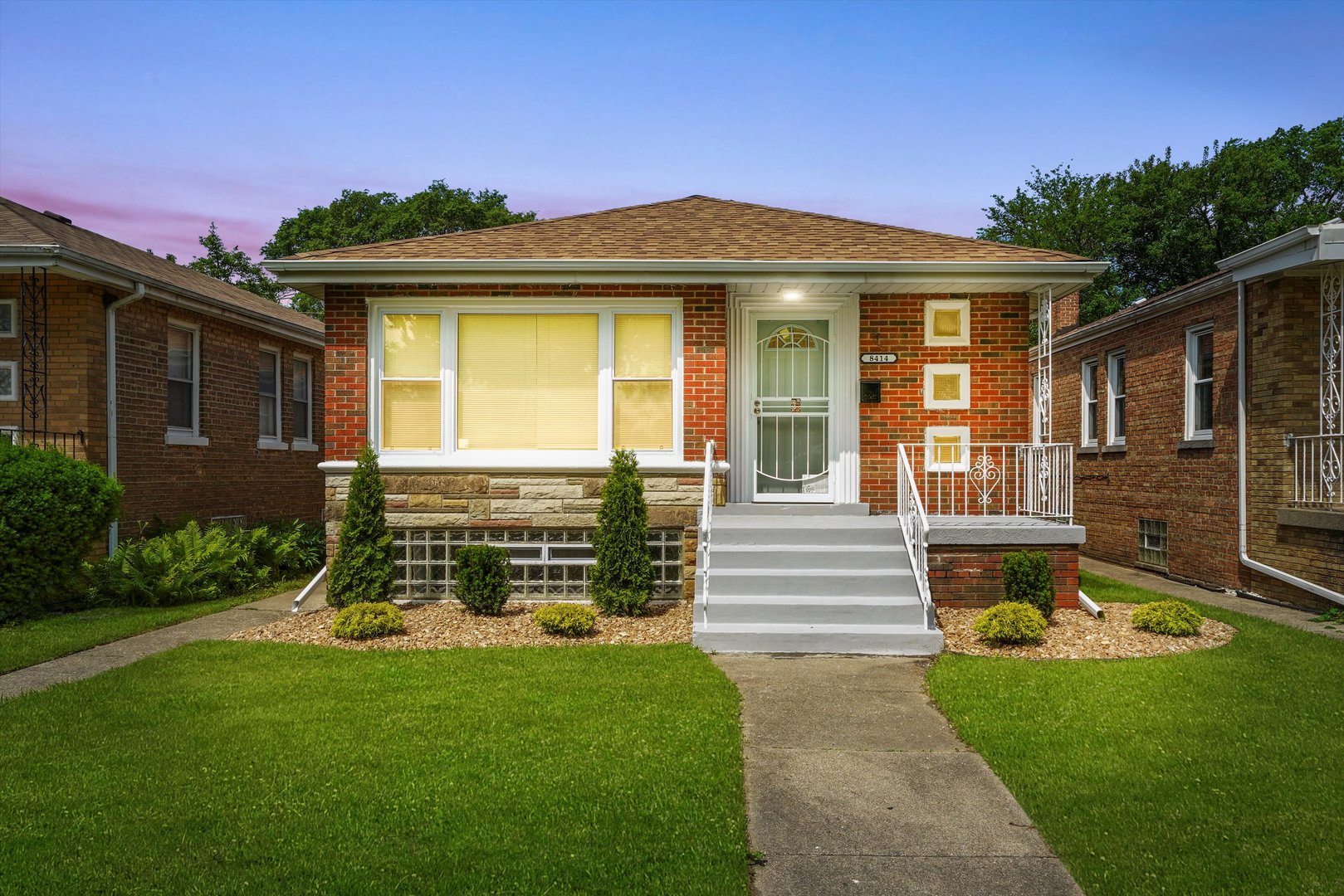 8414 S King Drive, Chicago, IL 60619
