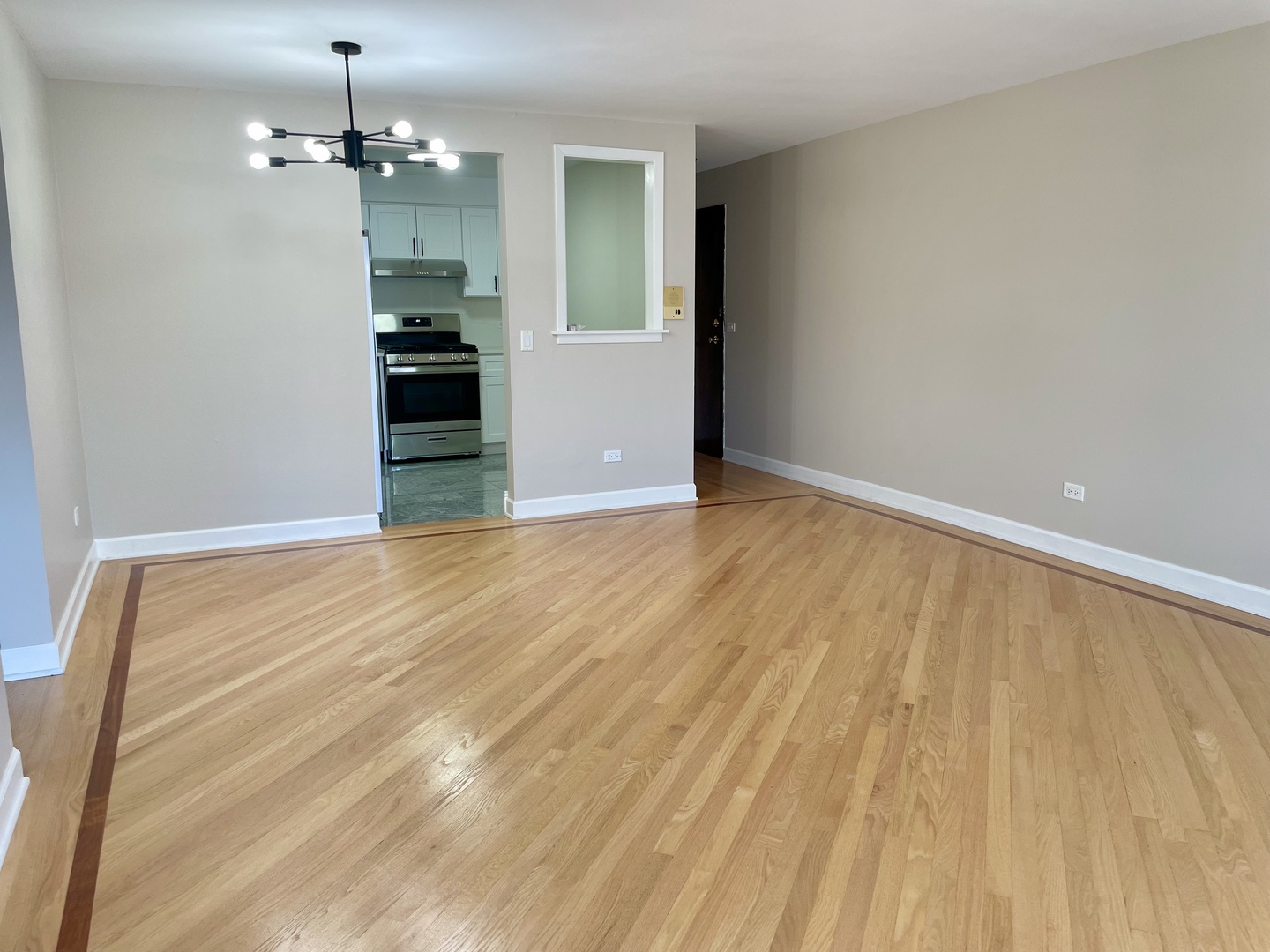 1258 Brown Street #302, Des Plaines, IL 60016