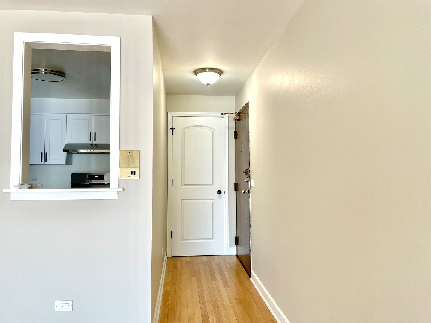 1258 Brown Street #302, Des Plaines, IL 60016