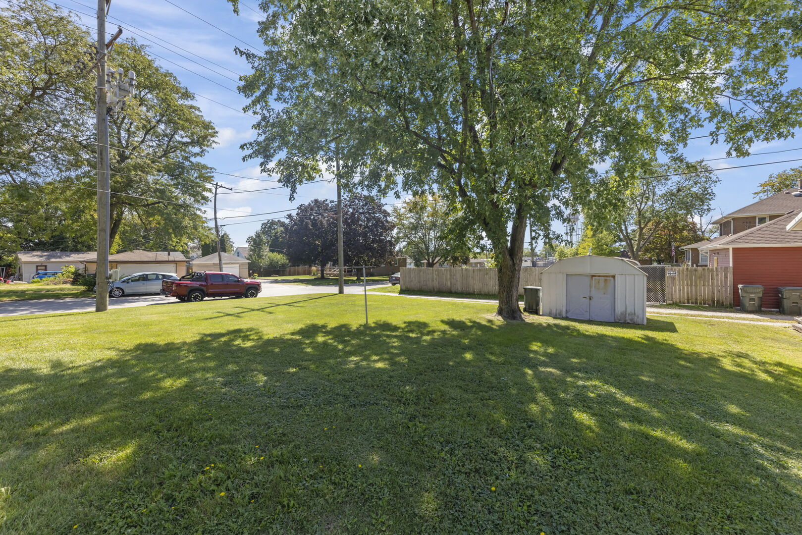 900 Meadow Avenue, Rockdale, IL 60436