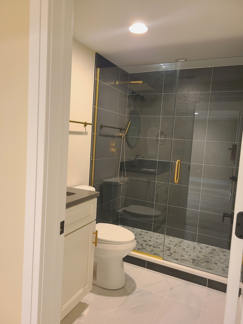 7025 W 84th Street, Burbank, IL 60459