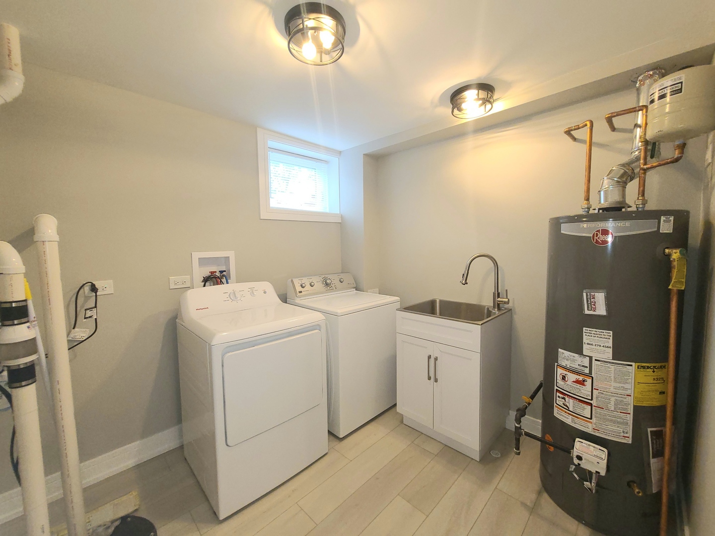 7025 W 84th Street, Burbank, IL 60459