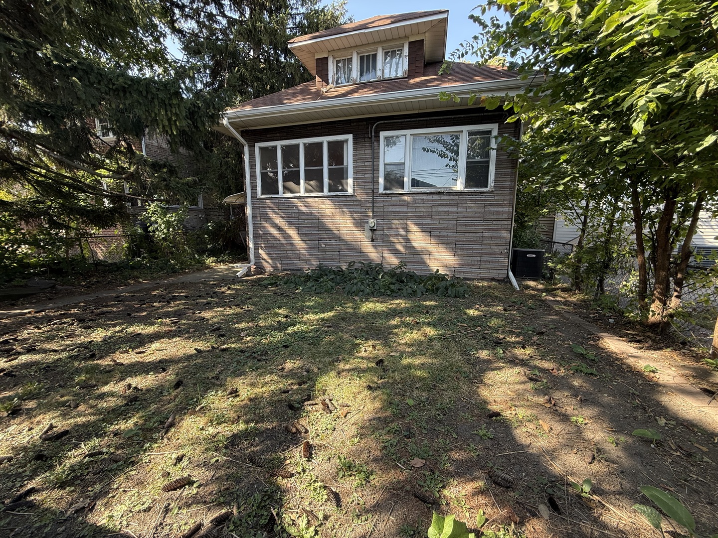 1243 Elmwood Avenue, Berwyn, IL 60402