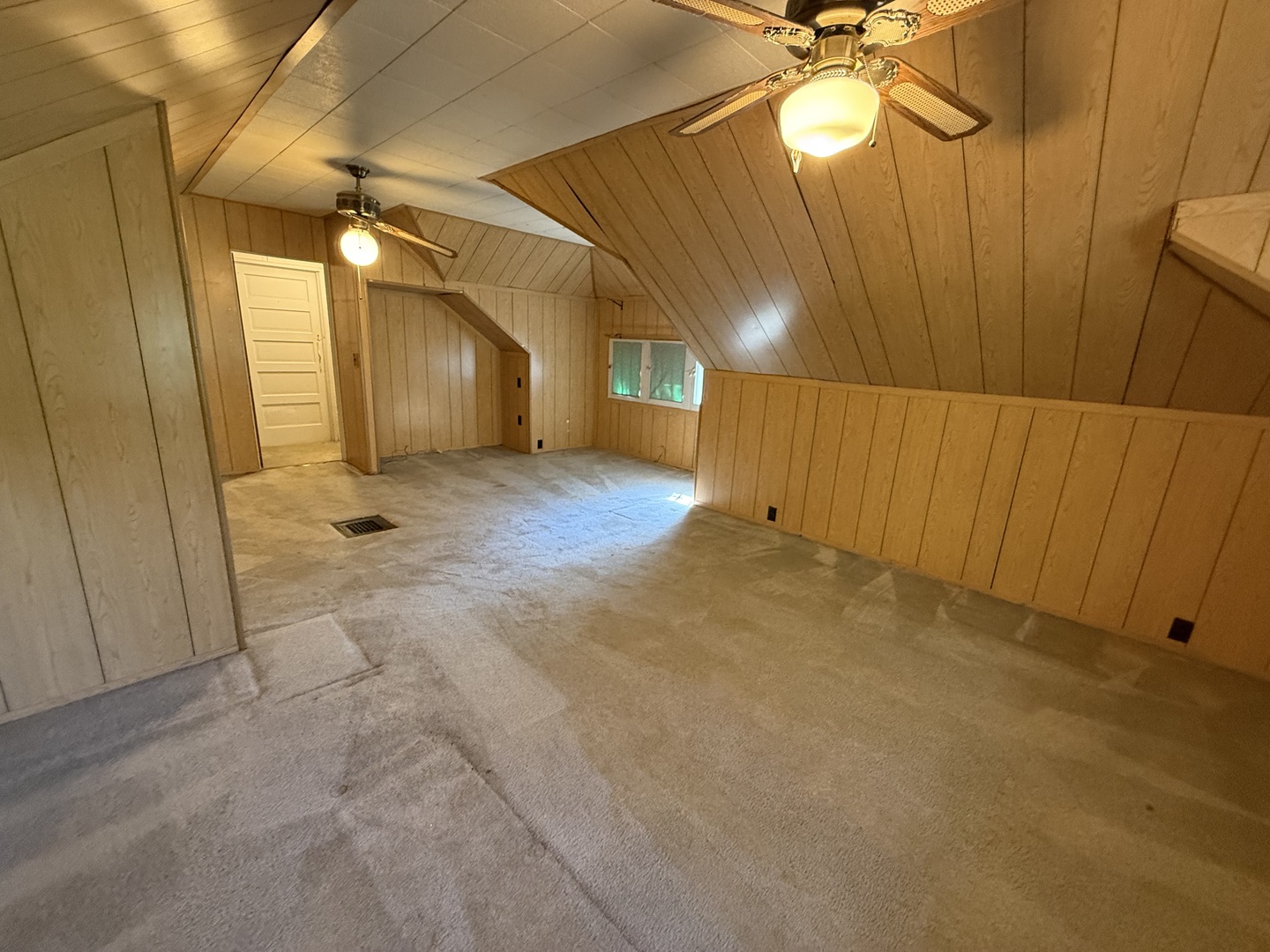 1243 Elmwood Avenue, Berwyn, IL 60402