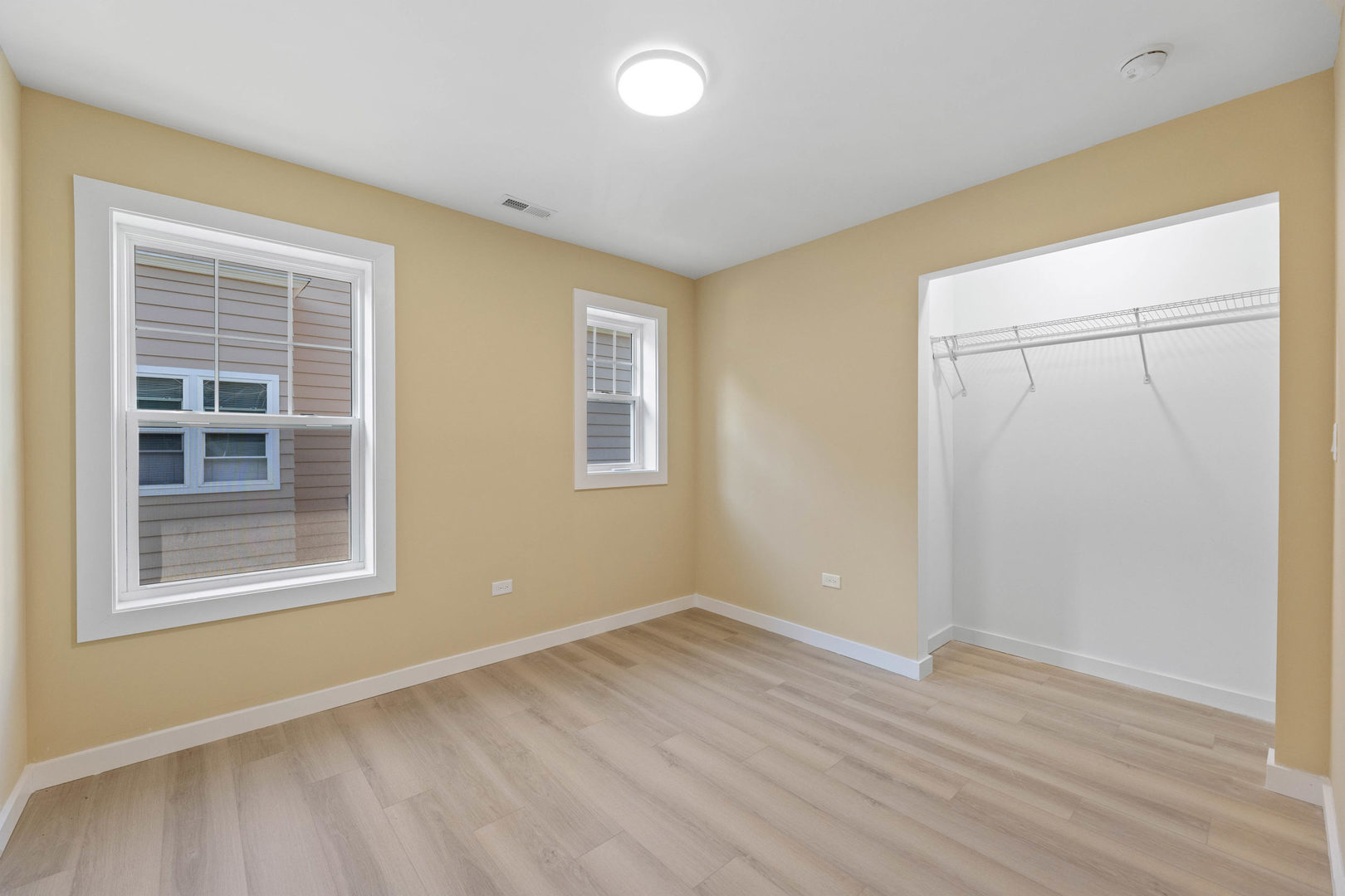 76 N 4th Street #76, Aurora, IL 60505