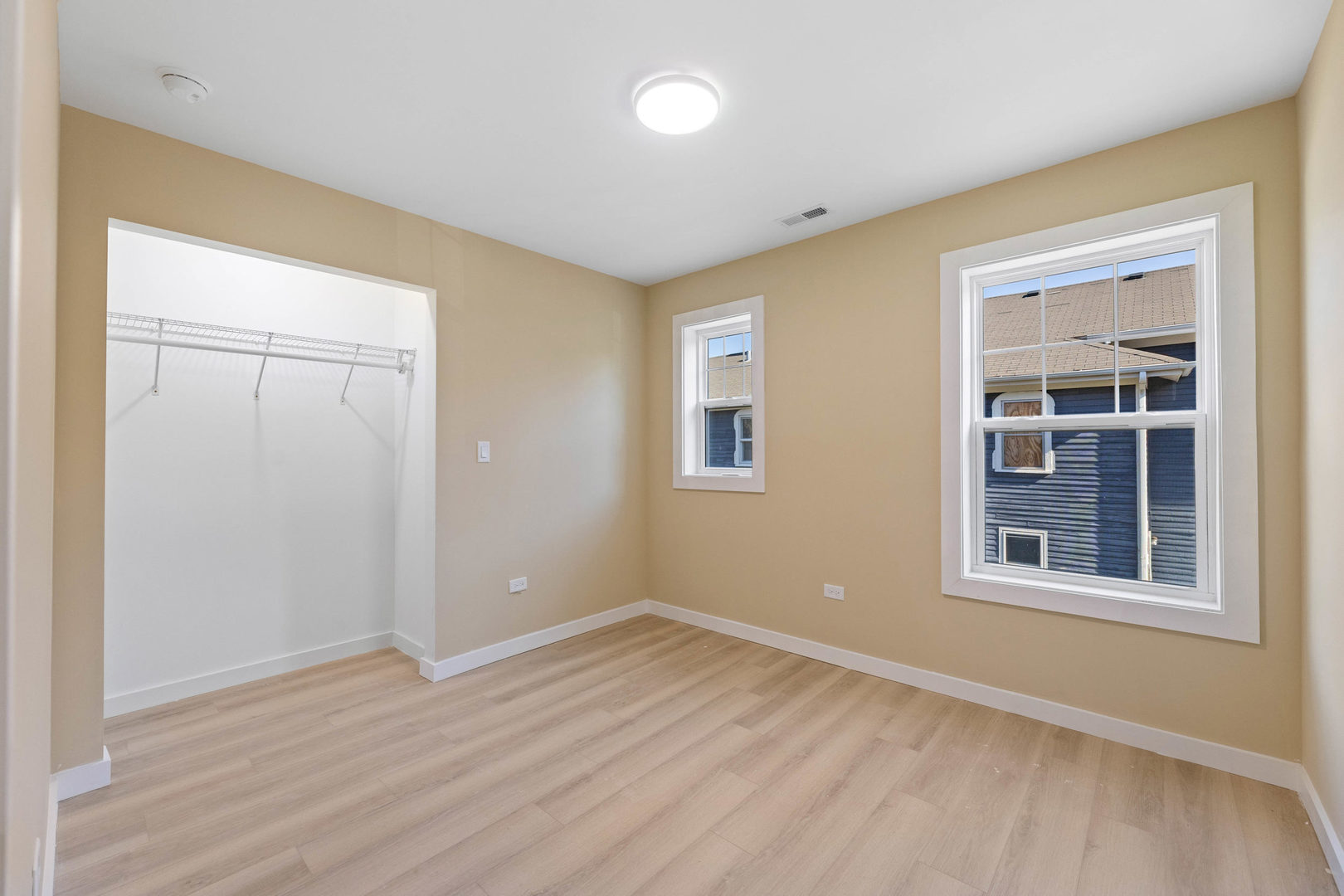 76 N 4th Street #76, Aurora, IL 60505