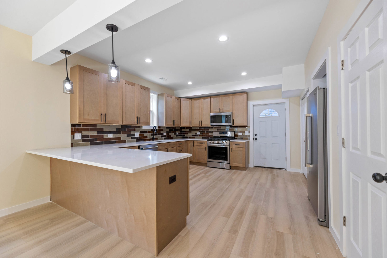 76 N 4th Street #76, Aurora, IL 60505