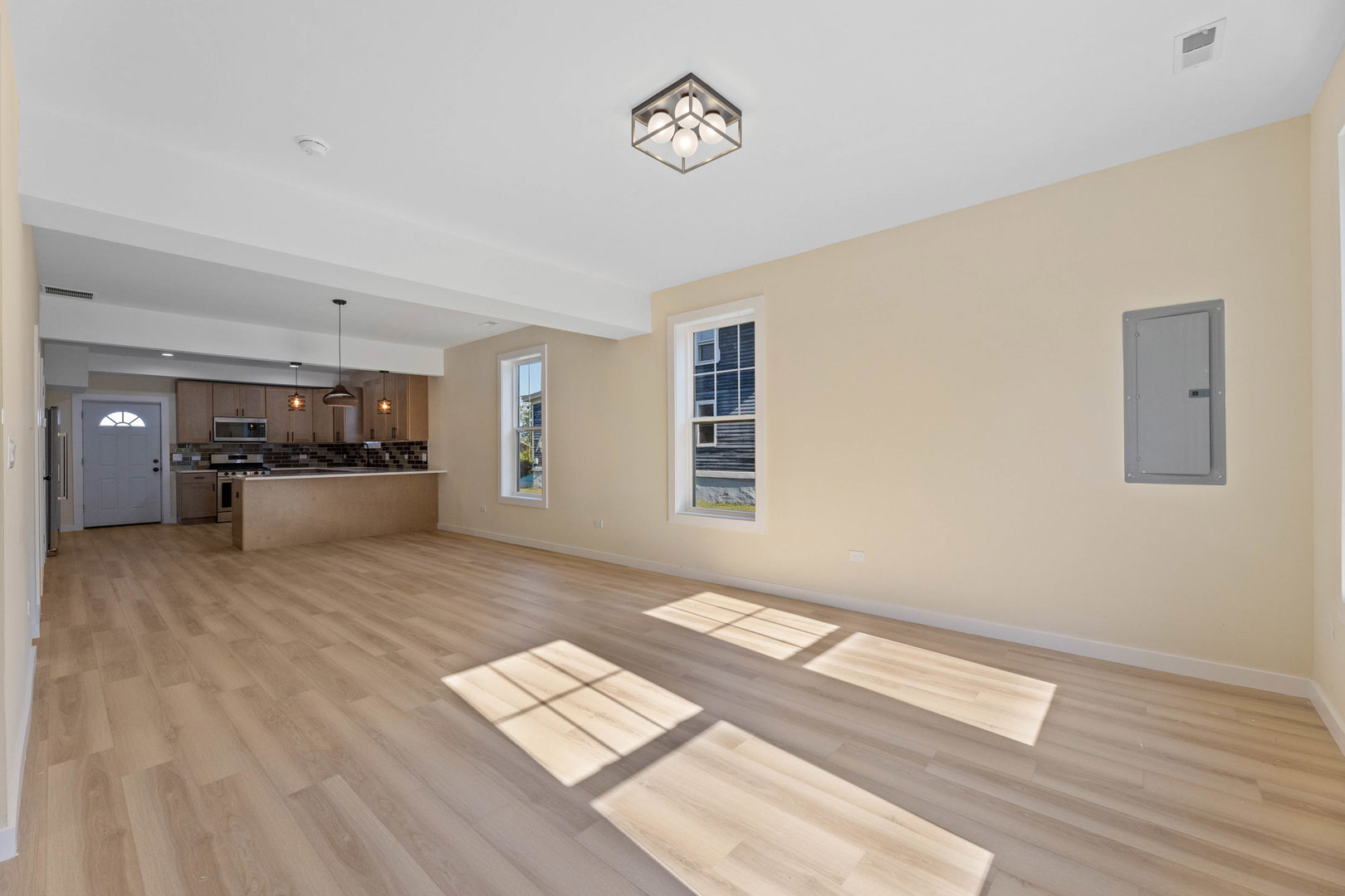 76 N 4th Street #76, Aurora, IL 60505