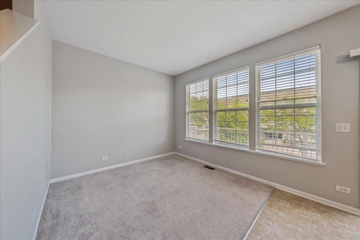 233 Jackson Street, Gilberts, IL 60136