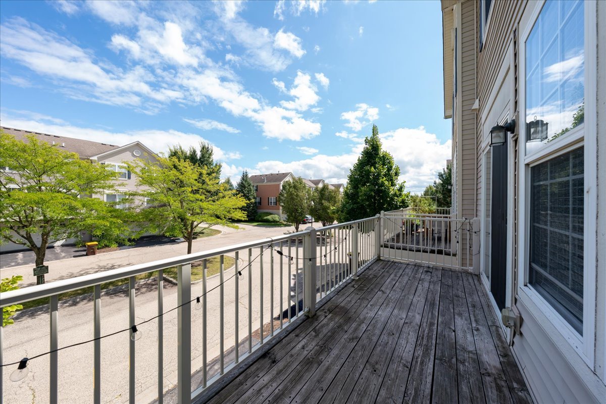 233 Jackson Street, Gilberts, IL 60136