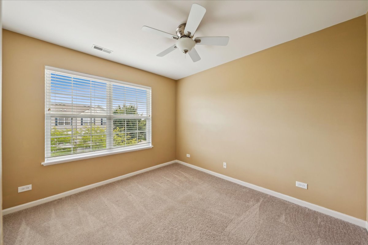 233 Jackson Street, Gilberts, IL 60136