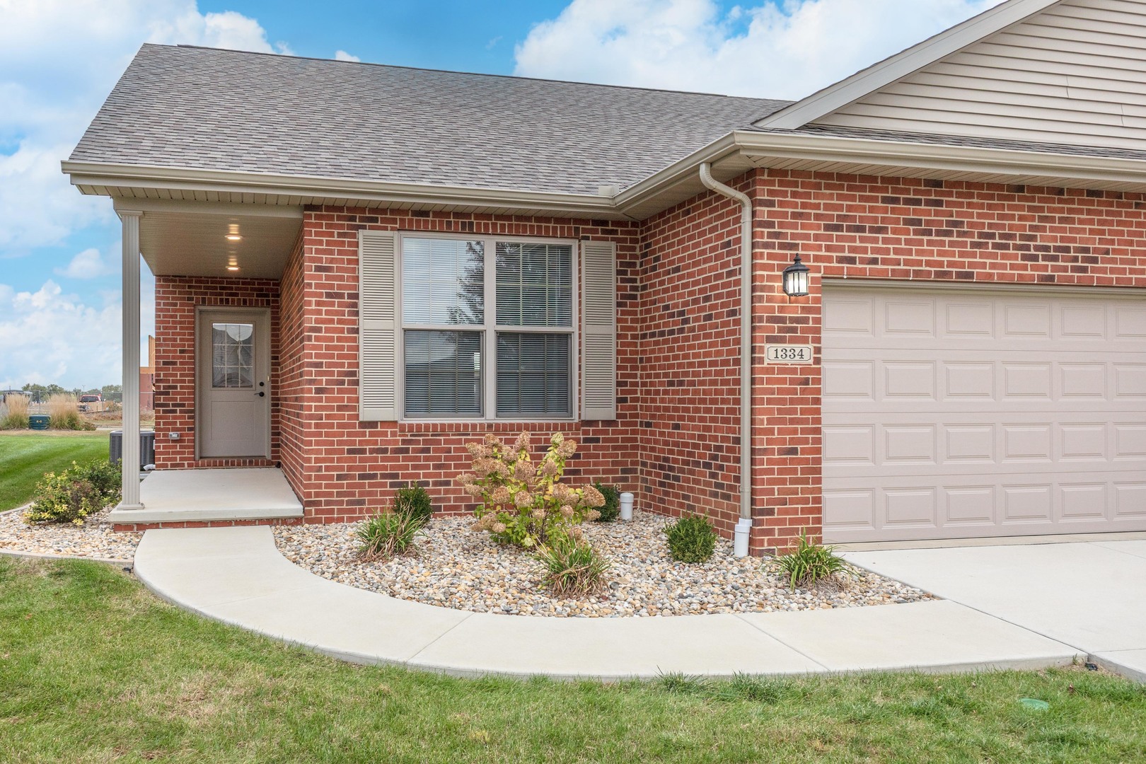 1334 Monterey Pine Drive #1334, Normal, IL 61761