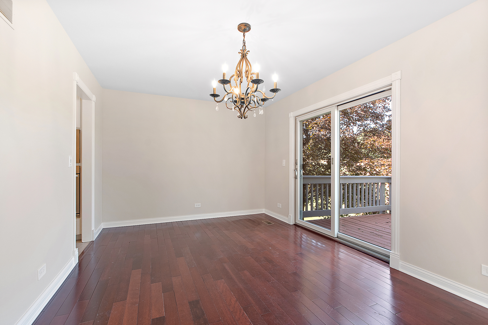 10534 Golf Road, Orland Park, IL 60462