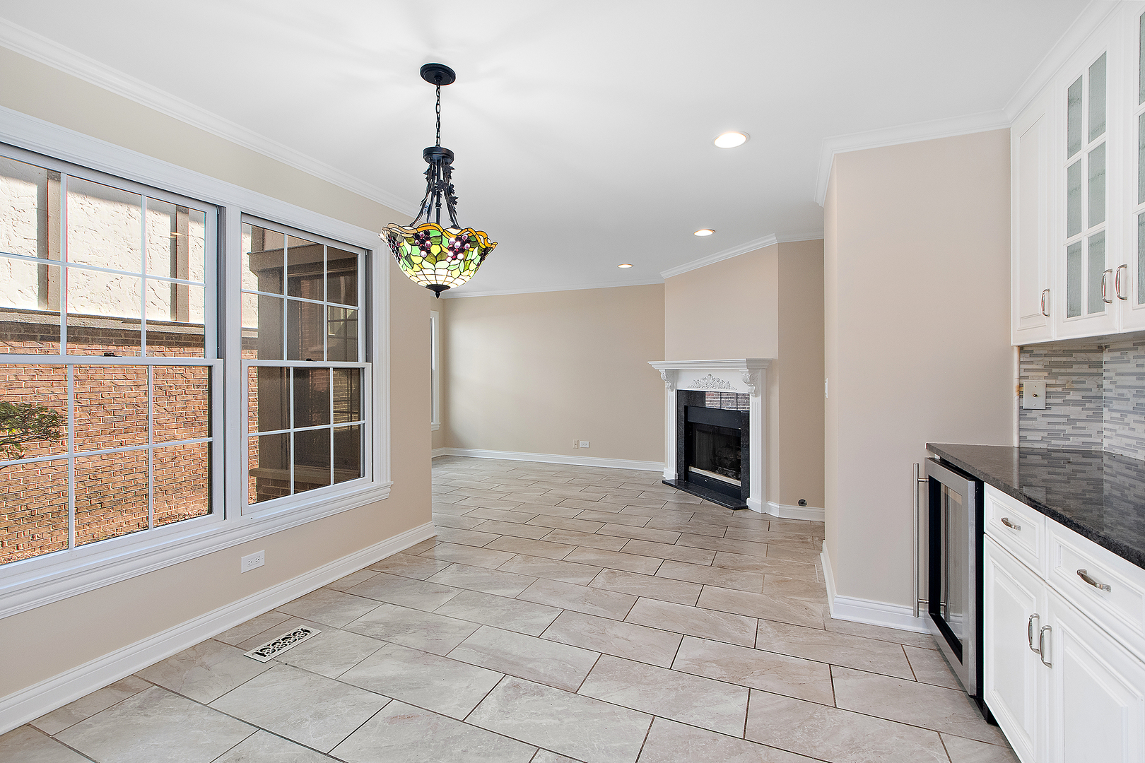 10534 Golf Road, Orland Park, IL 60462