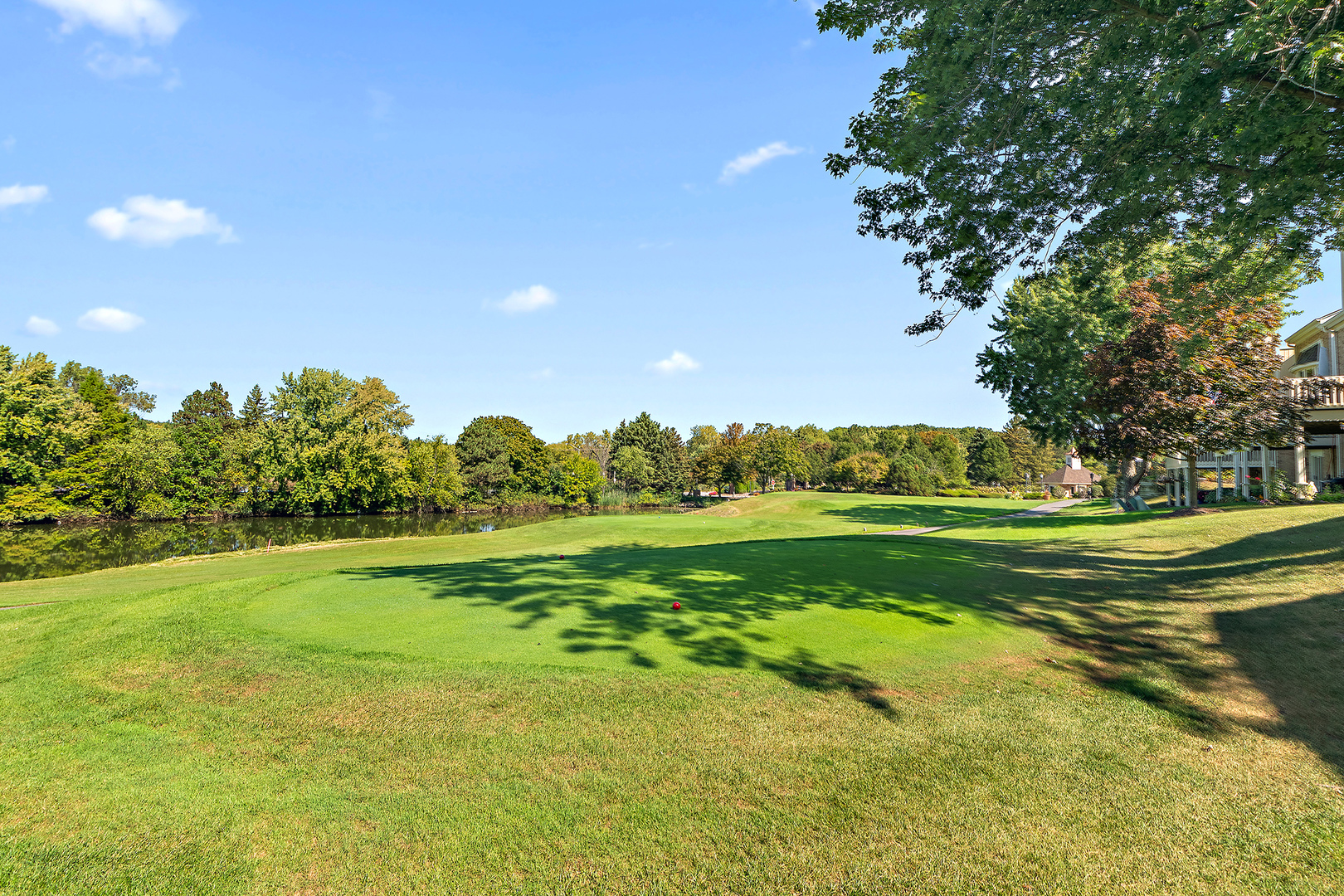 10534 Golf Road, Orland Park, IL 60462
