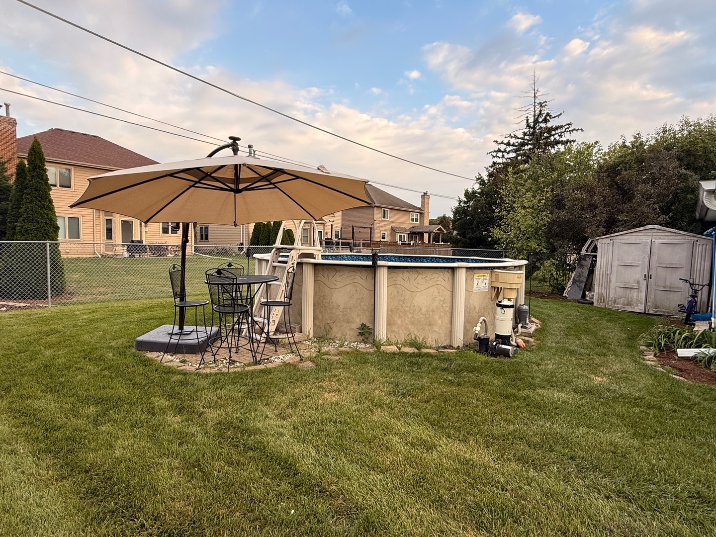 171 N Elmwood Avenue, Wood Dale, IL 60191