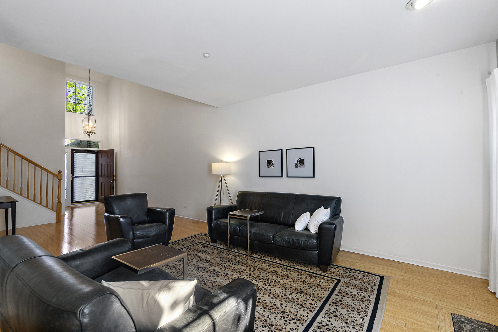 1823 Kelberg Avenue, Hoffman Estates, IL 60192